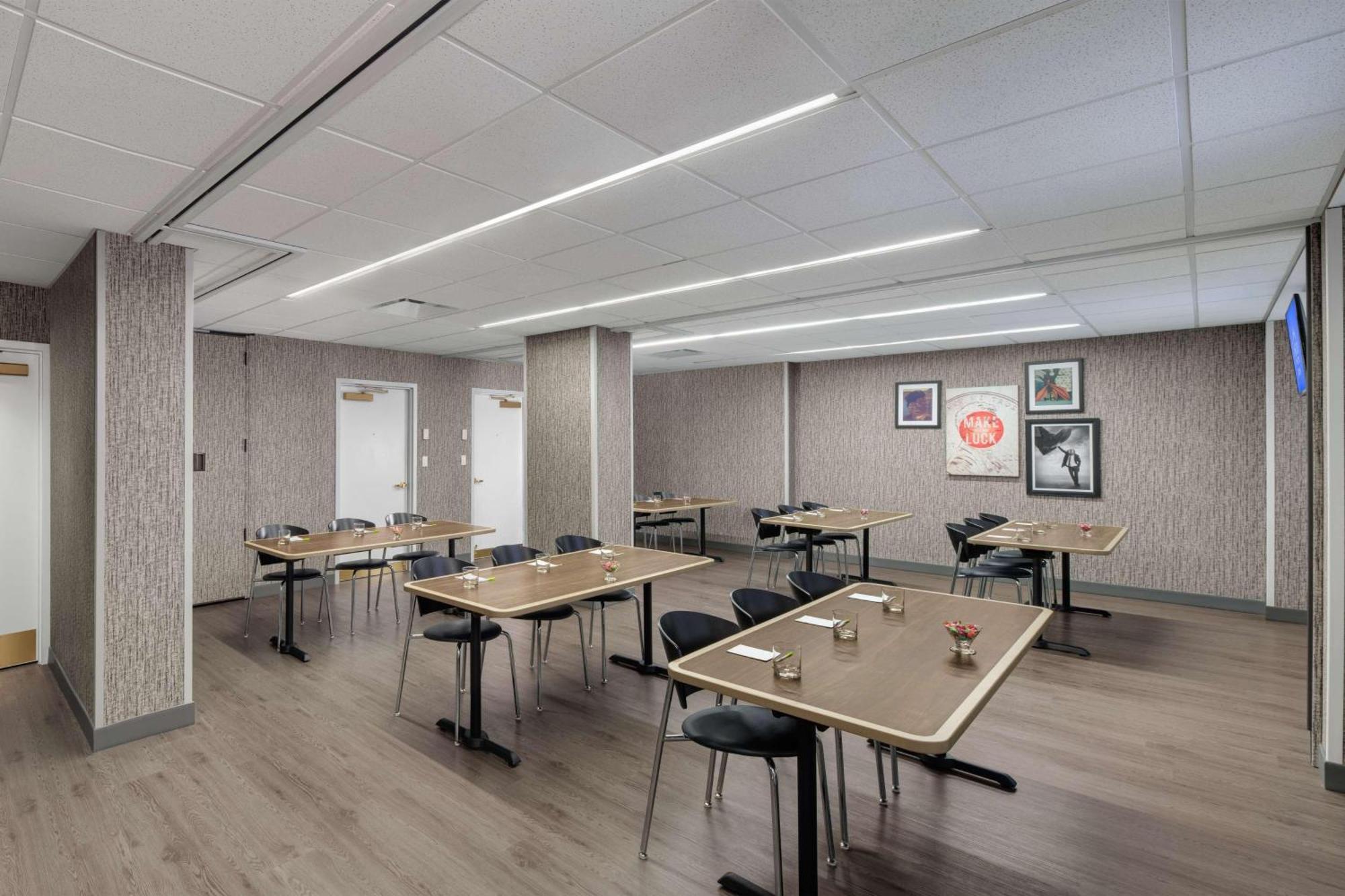 Fairfield Inn And Suites Chicago Downtown/ Magnificent Mile Экстерьер фото